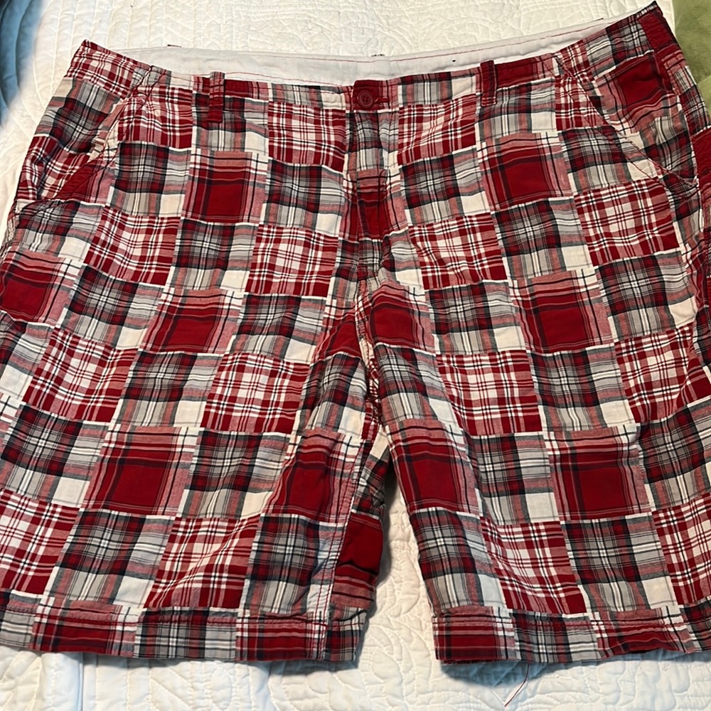 Faded Glory golf shorts.